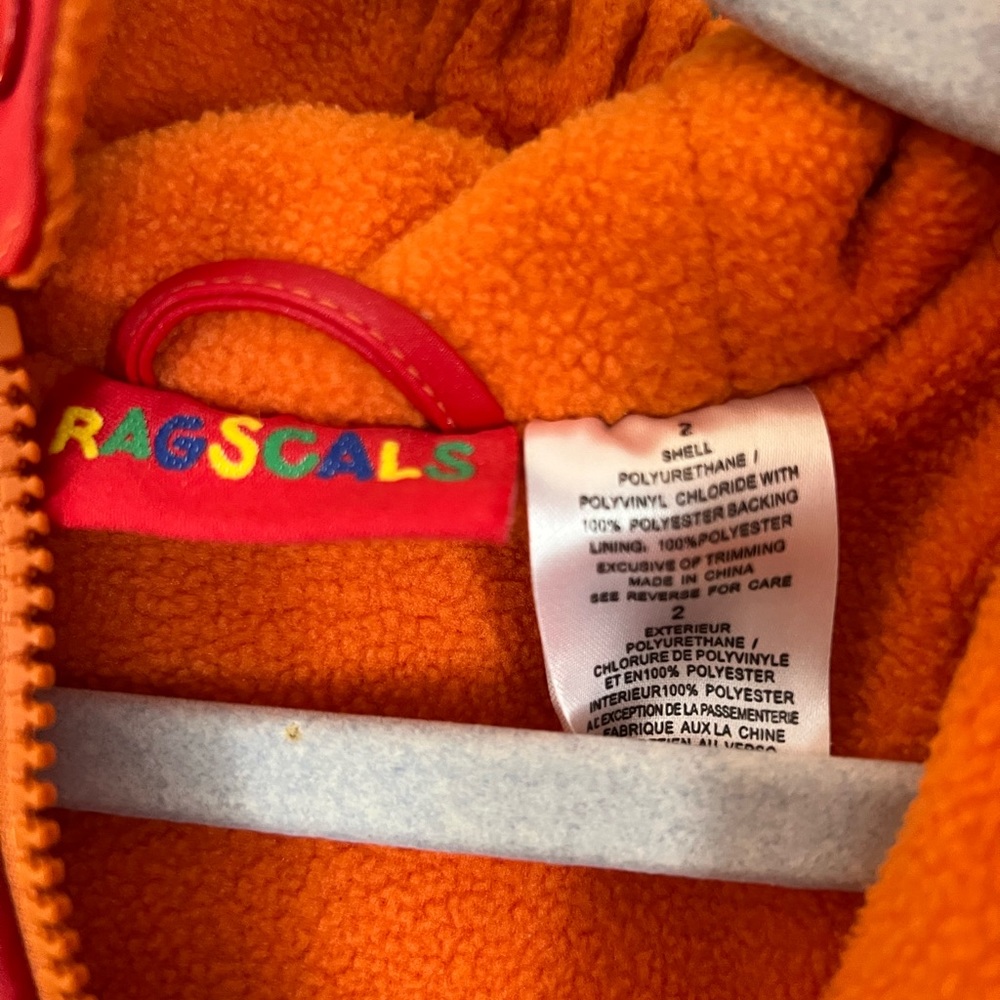 2T rain jacket - Picture 2 of 4